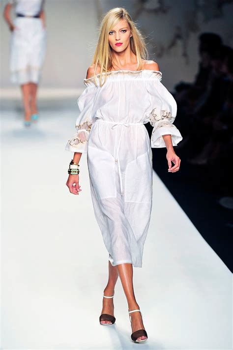 fendi spring 2011|Fendi Spring 2011 Runway .